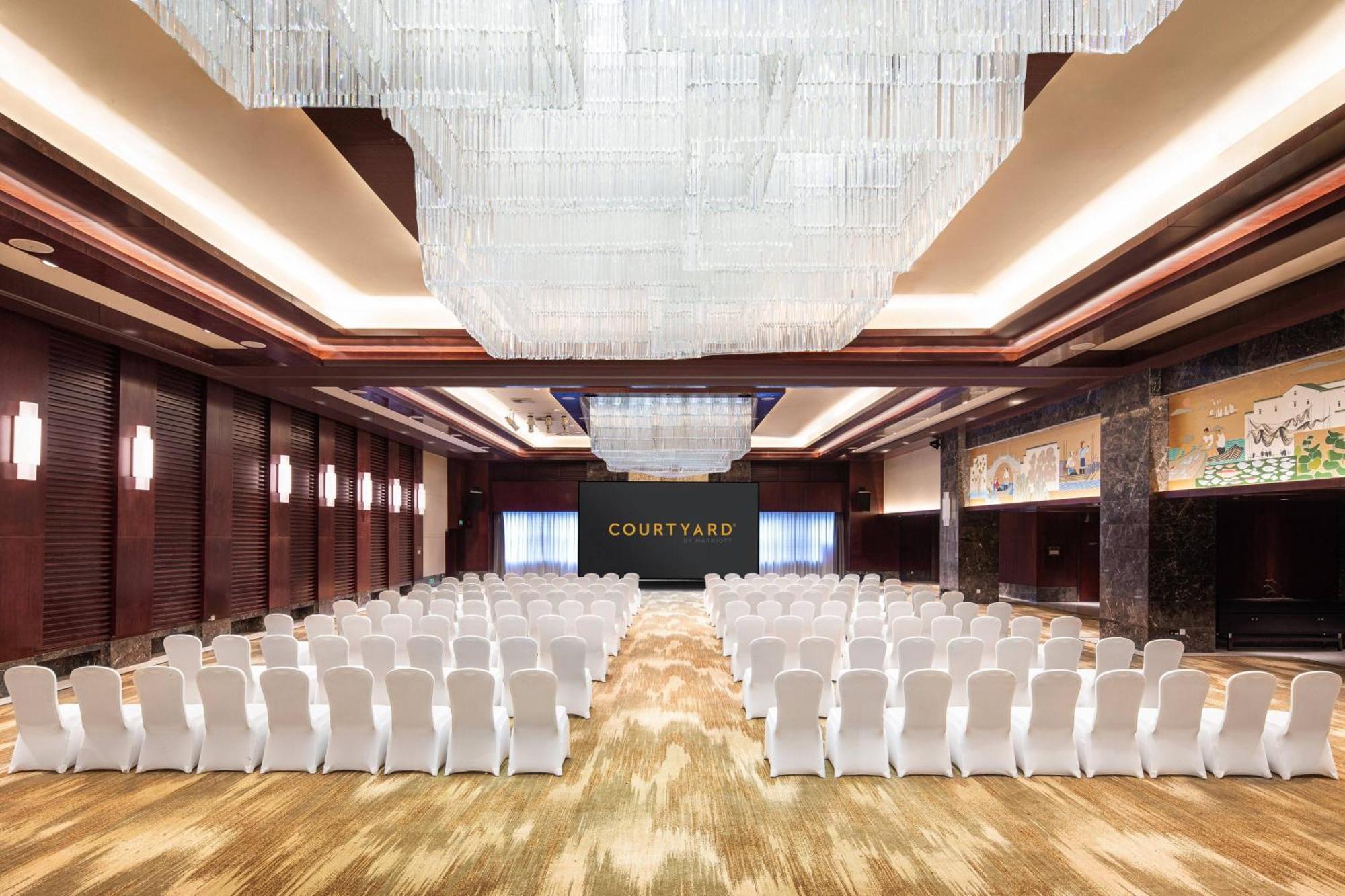 Courtyard By Marriott Wuxi Lihu Lake Экстерьер фото