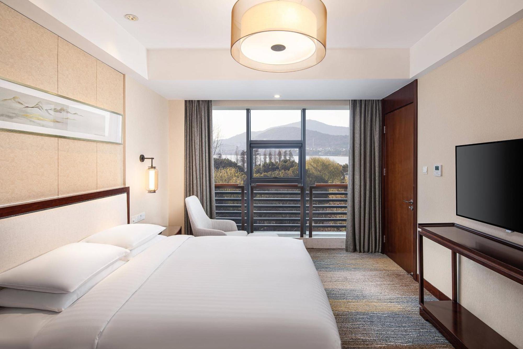 Courtyard By Marriott Wuxi Lihu Lake Экстерьер фото