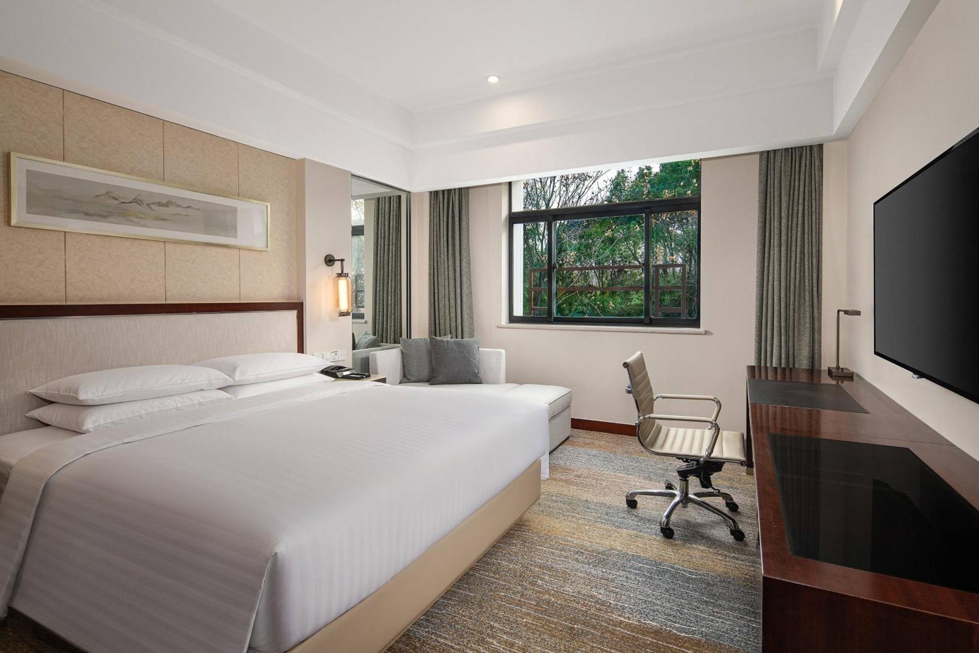 Courtyard By Marriott Wuxi Lihu Lake Экстерьер фото