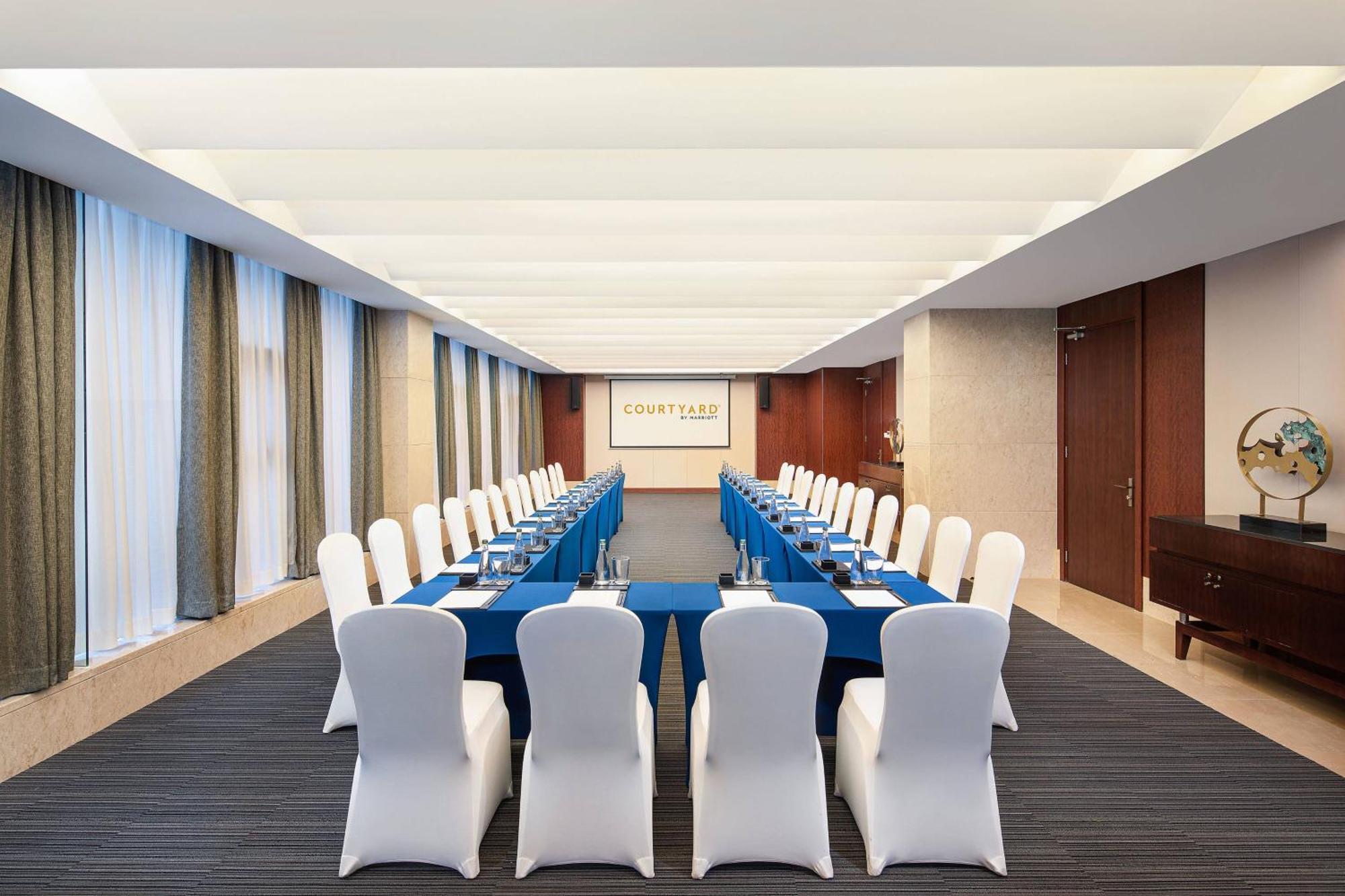 Courtyard By Marriott Wuxi Lihu Lake Экстерьер фото